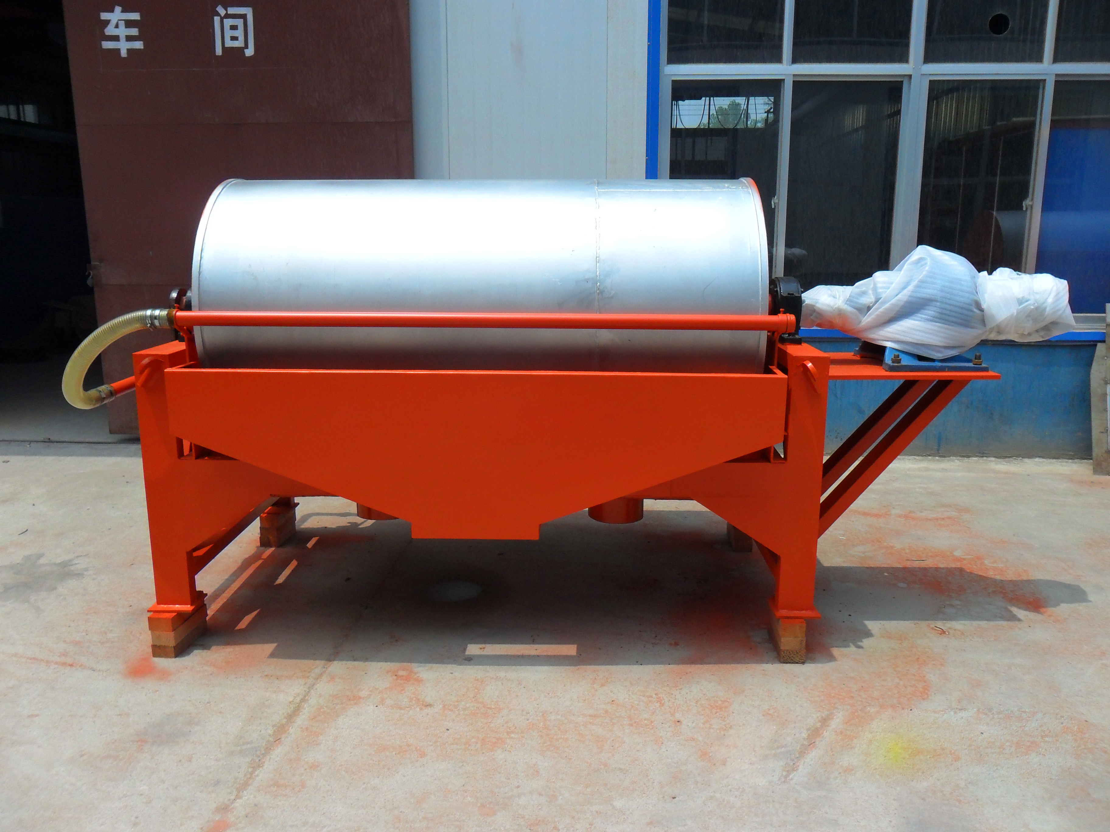 滾筒永磁磁選機 滾筒永磁磁選機